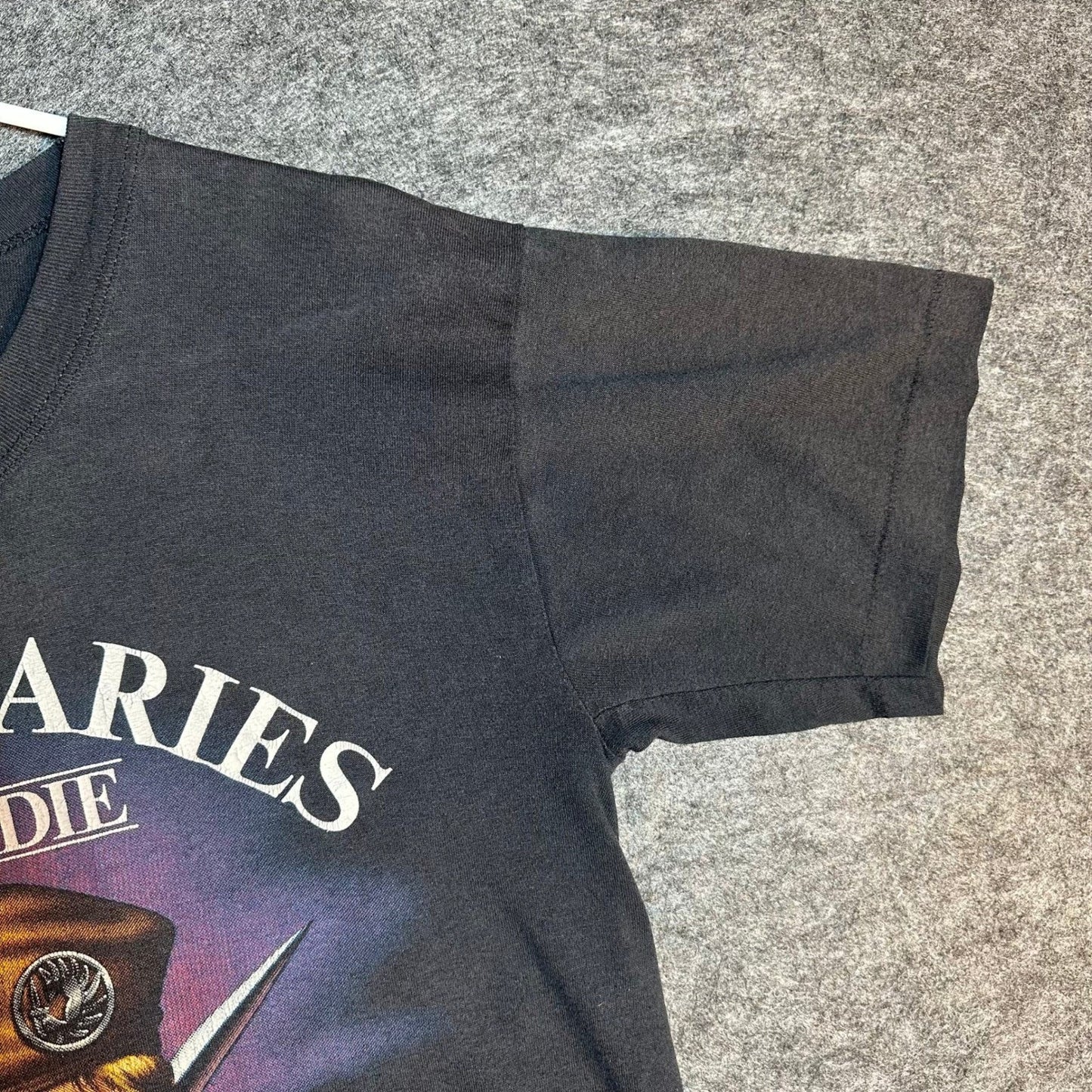 Vintage T-Shirt 3D Military Graphic Size Medium 80s Mercenaries Never Die 1988