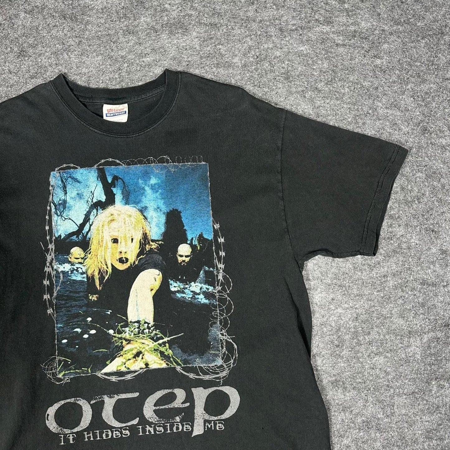 Vtg Y2K 2000s OTEP It Hides Inside Me Shirt Size Large Nu Metal Band Hanes