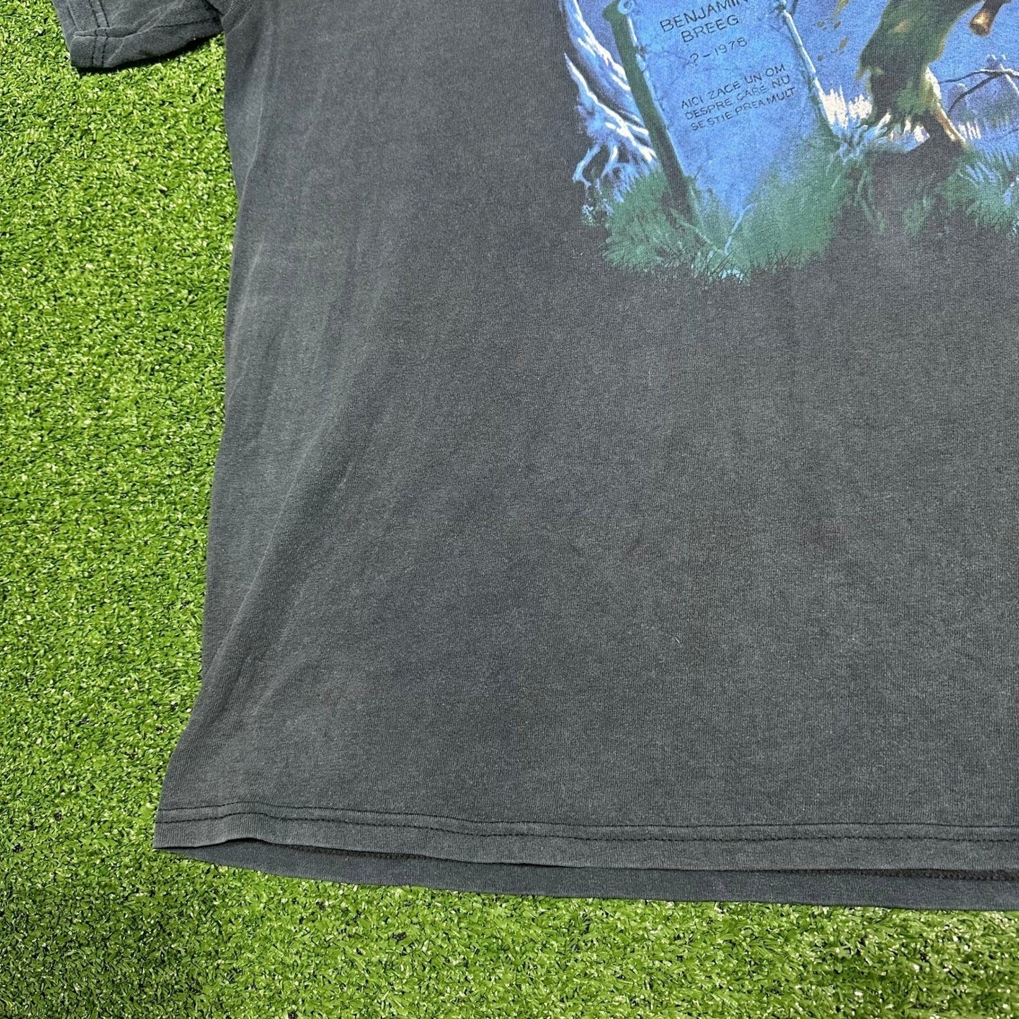 RARE Vintage 2000s Iron Maiden XXL Here Lies A Man Metal Band T Shirt Faded Black