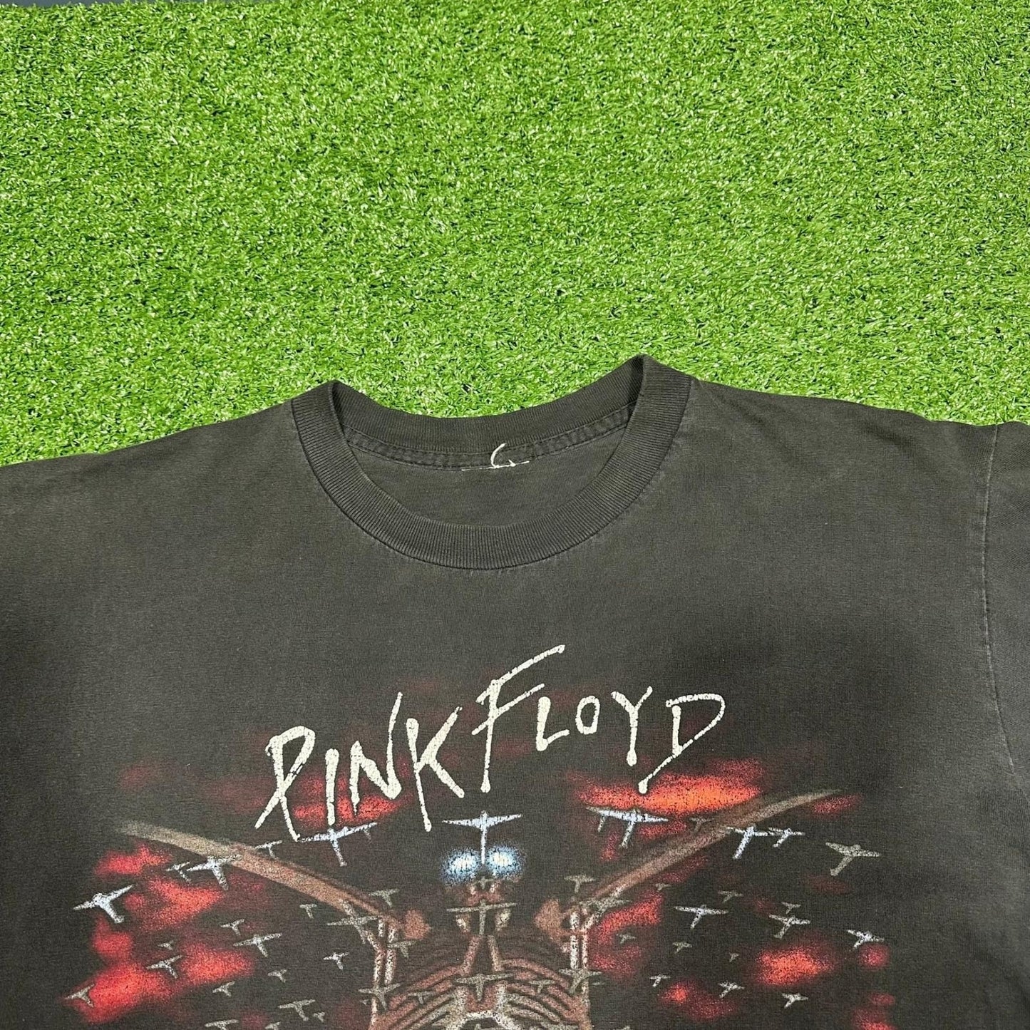 Faderrr 1997 Pink Floyd The Wall Marching Hammers T-Shirt Faded Single Stitch