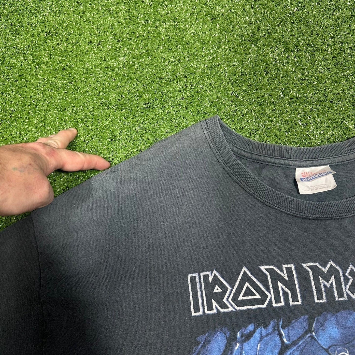 RARE Vintage 2000s Iron Maiden XXL Here Lies A Man Metal Band T Shirt Faded Black