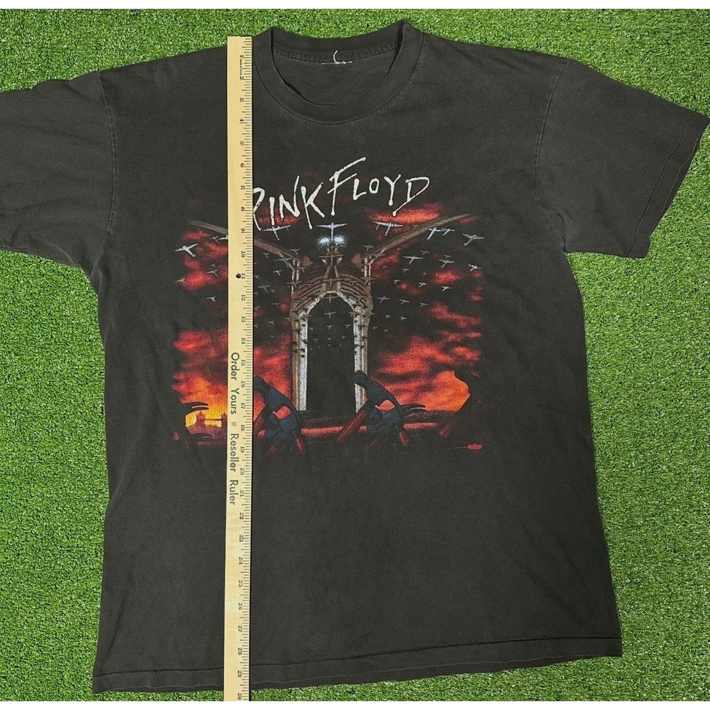 Faderrr 1997 Pink Floyd The Wall Marching Hammers T-Shirt Faded Single Stitch